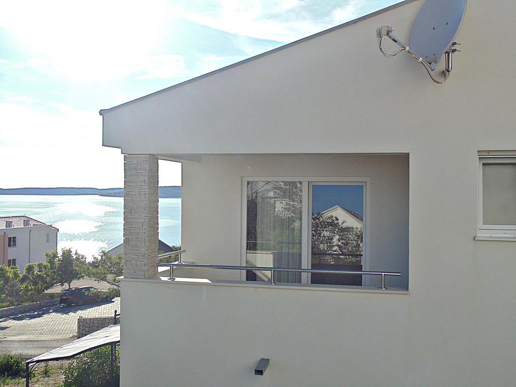 House Natali 70M From The Beach - Free Ev Top Up Ртина Экстерьер фото